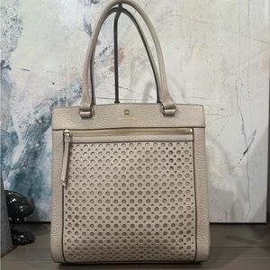 Kate Spade Perri Lane Lynn Tote Ivory Leather
Very Gently Used